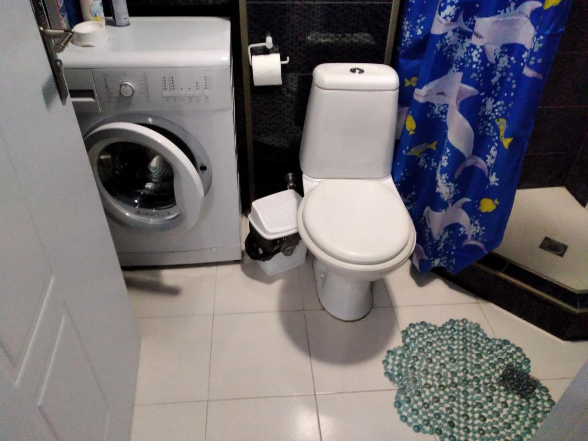 Hostel Retro Batumi Luaran gambar