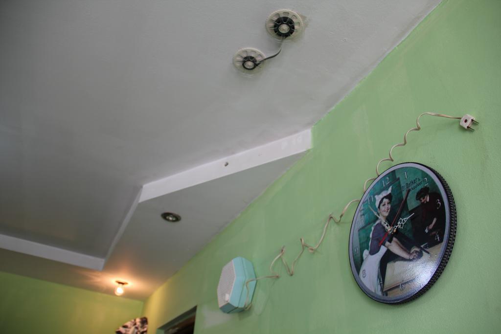 Hostel Retro Batumi Luaran gambar