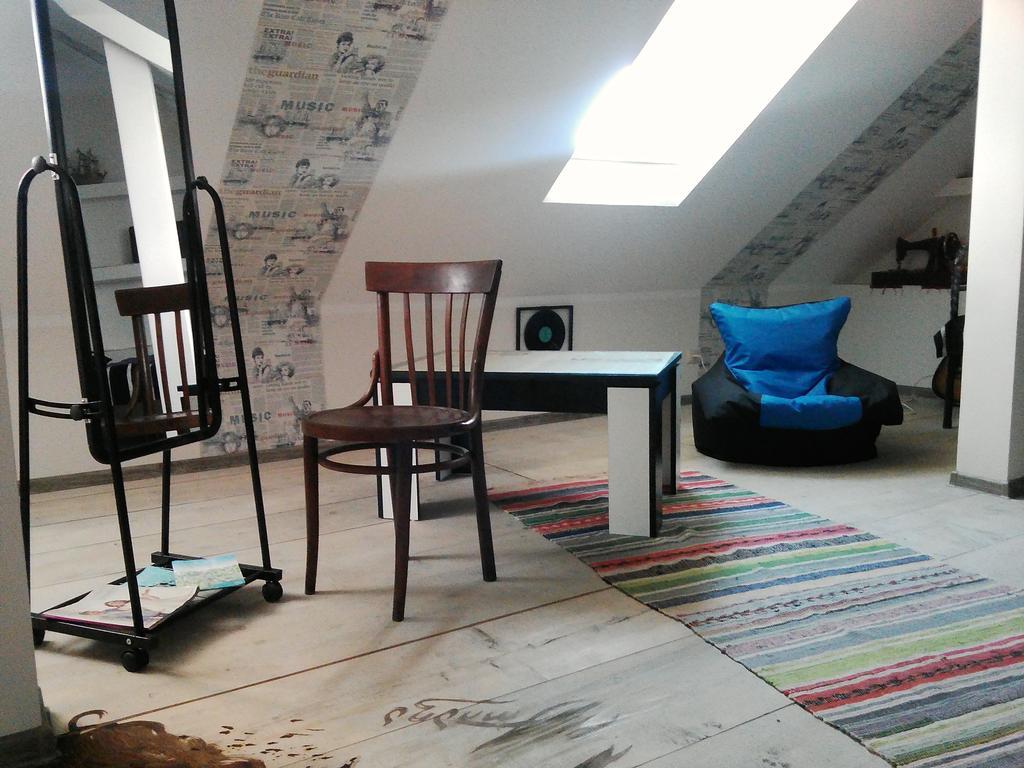 Hostel Retro Batumi Luaran gambar