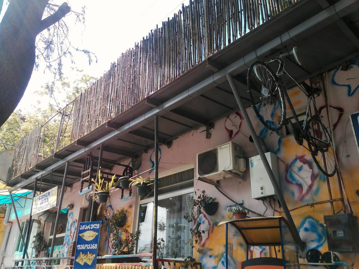Hostel Retro Batumi Luaran gambar